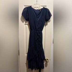 Lulu’s size small blue dress.